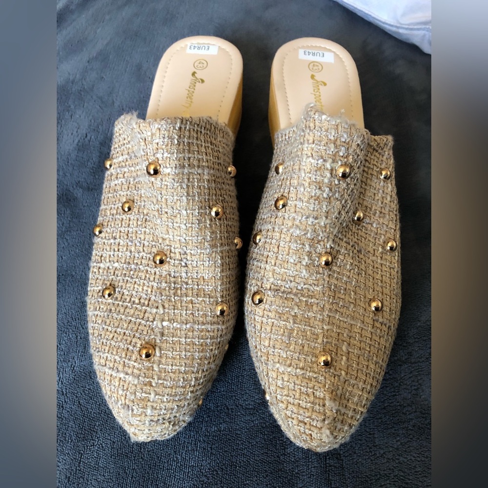 Never worn beautiful mules
